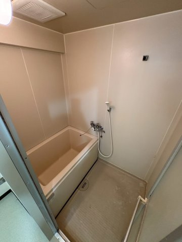 大阪市西区新町２丁目の賃貸マンションの浴室