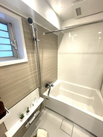 スワローハイツ山荘通りの浴室