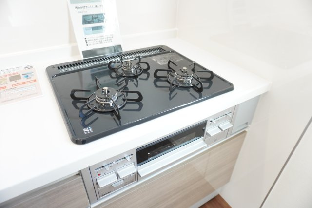 越谷市大字大竹 新築分譲住宅 全3棟 3号棟のキッチン