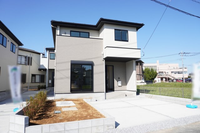 越谷市大字大竹 新築分譲住宅 全3棟 3号棟の外観