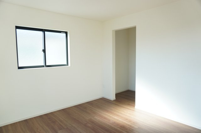 越谷市大字大竹 新築分譲住宅 全3棟 3号棟の洋室