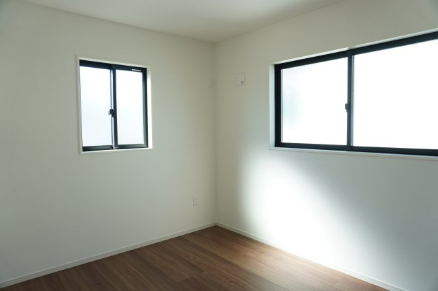 越谷市大字大竹 新築分譲住宅 全3棟 3号棟の洋室|6.9帖