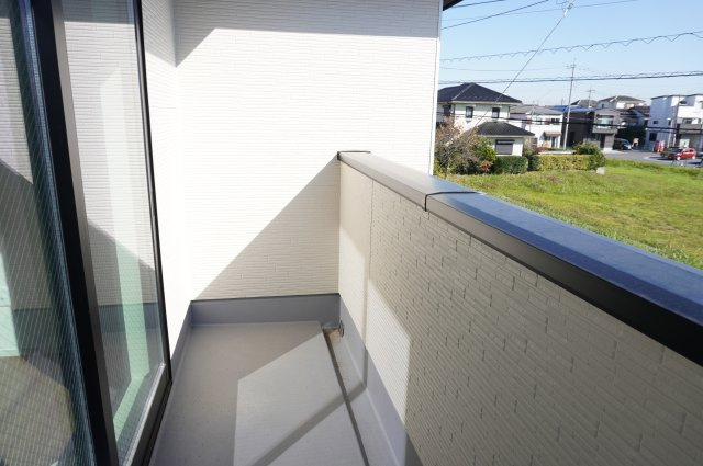 越谷市大字大竹 新築分譲住宅 全3棟 3号棟のバルコニー