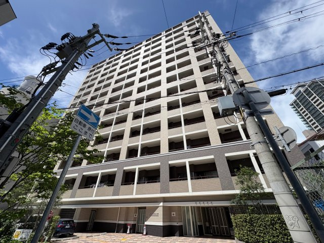 レジュール ザ・元町駅前の外観