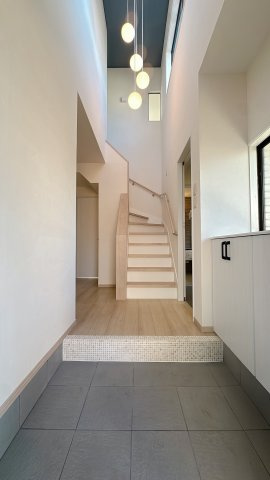 【玄関】 | 南区弥永2丁目　中古戸建☆仲介手数料無料☆