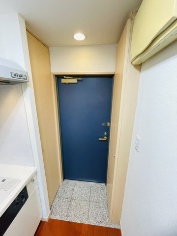 【玄関】キャッスル北沢大橋