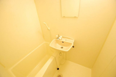 【浴室】 | レオパレスみどり | 日々の暮らしに欠かせないお風呂です