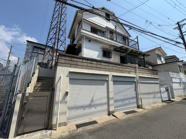 神戸市北区鈴蘭台北町3丁目戸建の外観