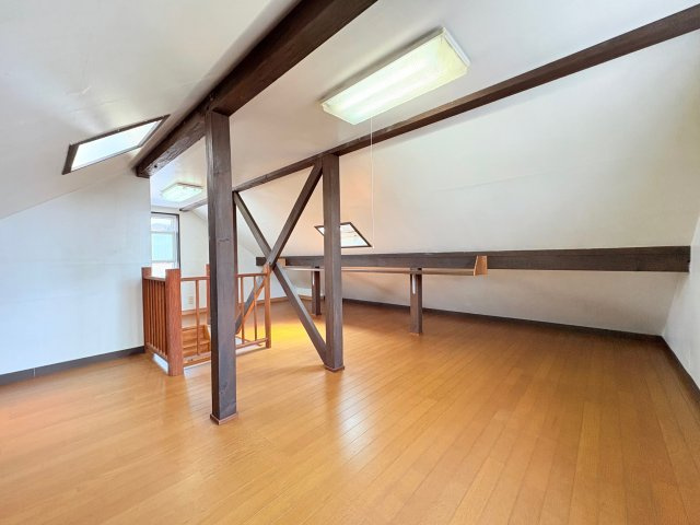 神戸市北区鈴蘭台北町3丁目戸建のその他|屋根裏