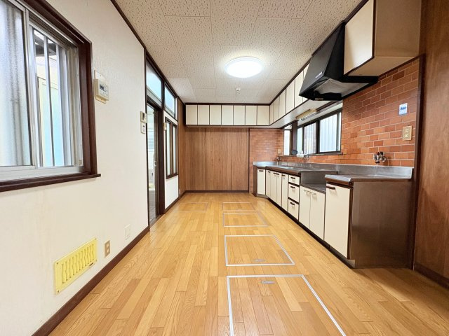 神戸市北区鈴蘭台北町3丁目戸建のキッチン