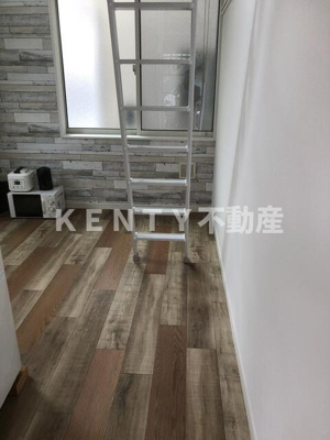 【内装】 | グロース桜本 | 明るい色調の室内です