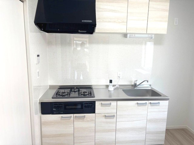 【キッチン】 | 大南1丁目　貸家 | お料理しやすいキッチンです