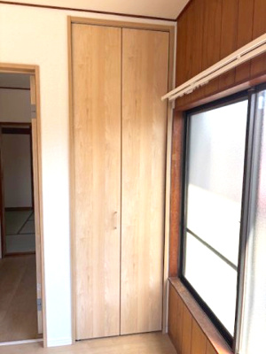 【収納】 | 大南1丁目　貸家 | 2階洋室　便利な収納スペースです