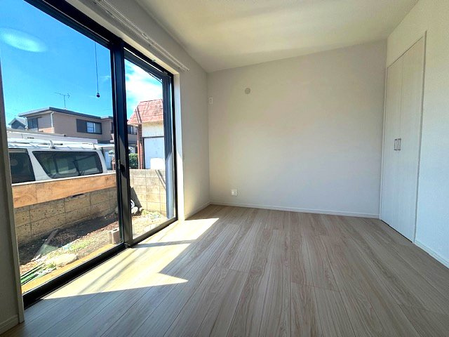 【洋室】 | 大南1丁目　貸家 | 明るい洋室です