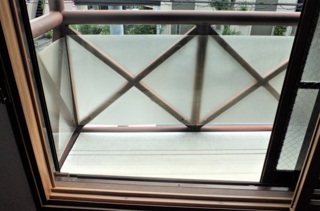 【バルコニー】