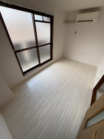 大阪市西区南堀江３丁目の賃貸マンションの居間・リビング