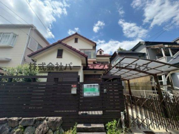 藤阪東町4丁目戸建