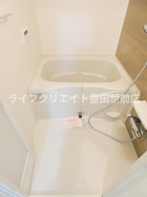 サンフィールドの浴室