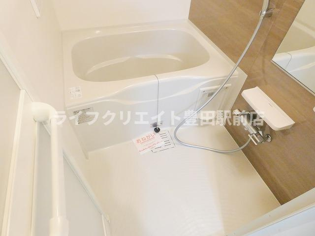 サンフィールドの浴室