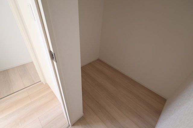 《仲介手数料無料》桜区中島４丁目14-17新築一戸建てクレイドルガーデンの収納|撮影日 2025年11月15日 12:40 晴れ