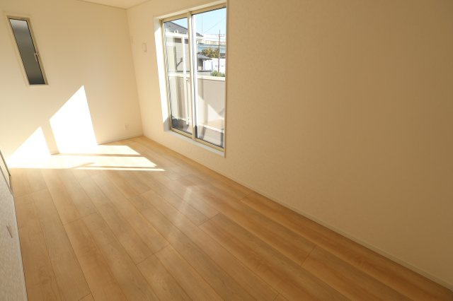 《仲介手数料無料》桜区中島４丁目14-17新築一戸建てクレイドルガーデンの洋室|撮影日 2025年11月15日 12:40 晴れ