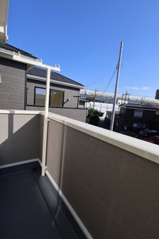 《仲介手数料無料》桜区中島４丁目14-17新築一戸建てクレイドルガーデンのバルコニー|撮影日 2025年11月15日 12:40 晴れ