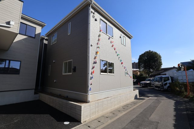 《仲介手数料無料》桜区中島４丁目14-17新築一戸建てクレイドルガーデンの外観|撮影日 2025年11月15日 12:40 晴れ