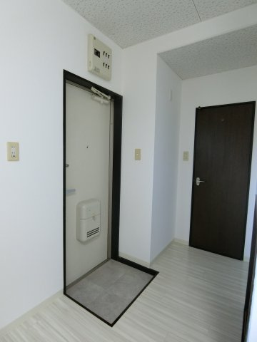 レックハウスストーリーの玄関