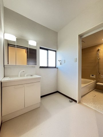 【脱衣所】 | 糸島市神在東3丁目　戸建て