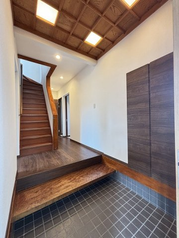 【玄関】 | 糸島市神在東3丁目　戸建て