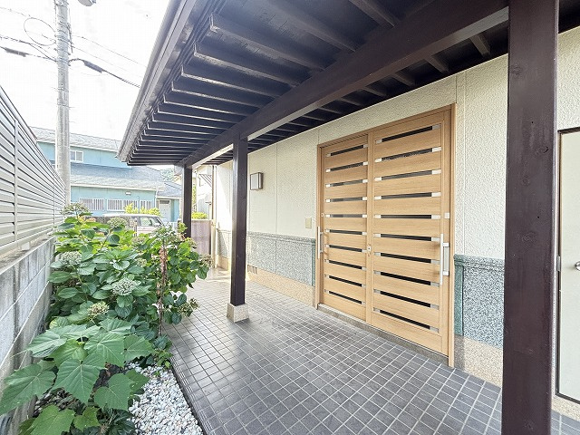 【玄関】 | 糸島市神在東3丁目　戸建て