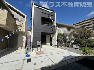 【外観】 | 現地写真。プラス不動産販売なら、現場の全ての棟をまとめてご見学頂けます。