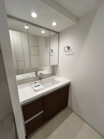 【独立洗面台】