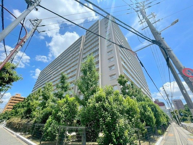 ファミール北大阪パークサイドの外観