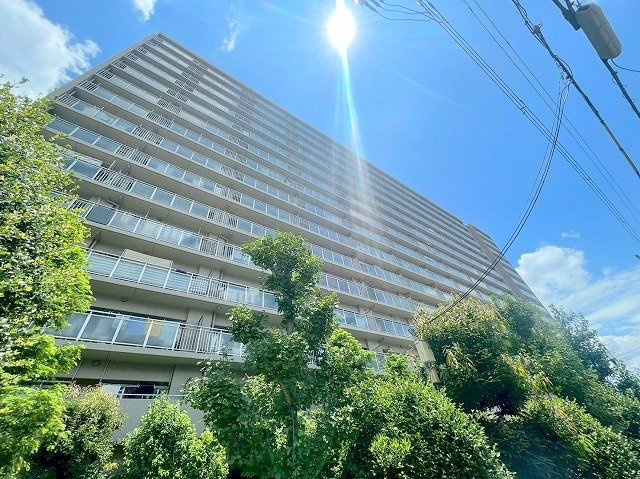 ファミール北大阪パークサイドの外観