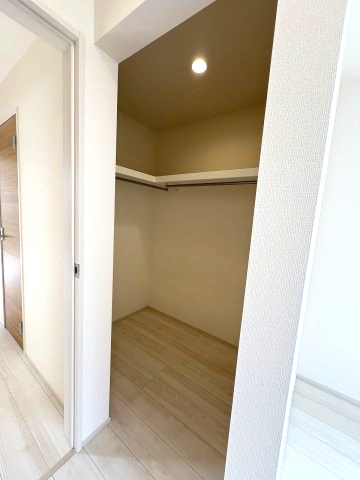 【収納】 | 福岡市東区奈多1丁目　1号棟（全2棟）【仲介手数料無料・0円】 | 現地写真。