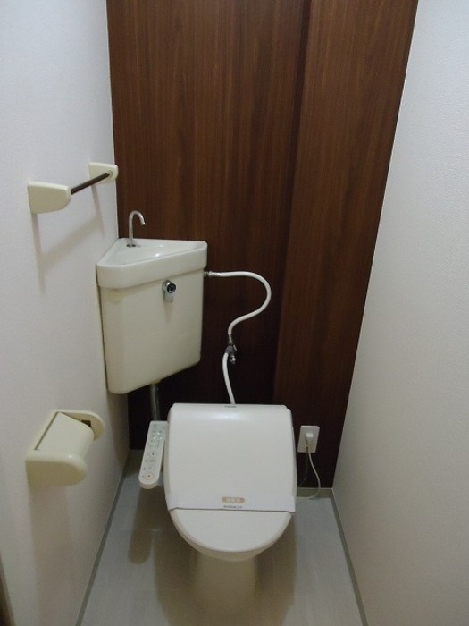 プレジール長尾のトイレ|温水洗浄暖房便座