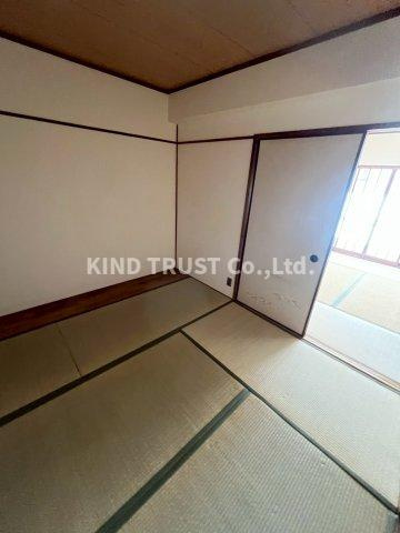 中崎コーポの和室|和室がひろがる居住スペース