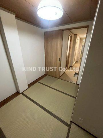 増山マンションの和室|明るい和室です