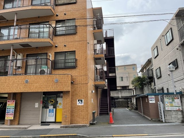 ライオンズマンション護国寺第2の外観