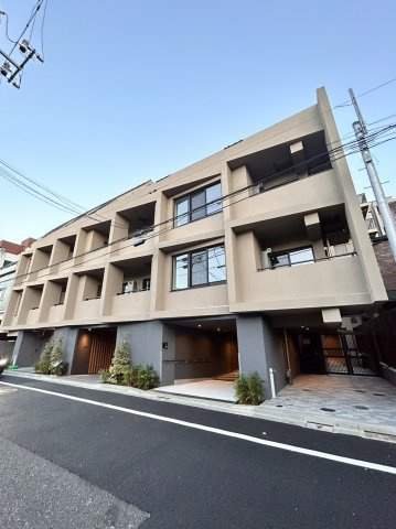 Brillia ist 文京六義園の外観