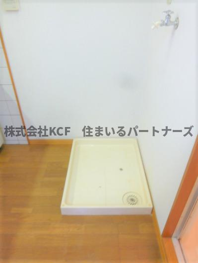 アザレアハイツ蒲池の洗面所|明るい洗面所です