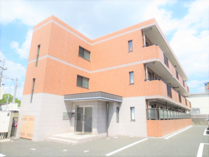 エストパレの外観|おしゃれな外観です