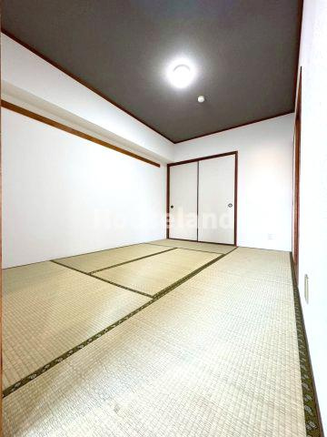 クローバーメゾン狐島の和室