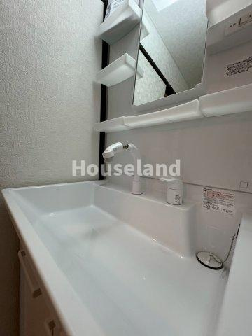 クローバーメゾン狐島の独立洗面台