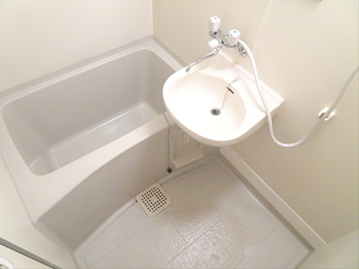 【浴室】 | ヴィラージュB