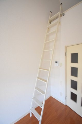 【内装】 | WOODBELLⅡA棟 | 同間取別部屋の写真です