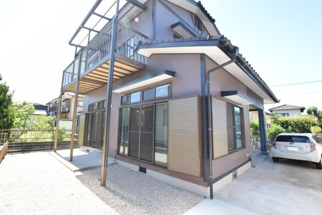 【庭】 | 福岡市南区弥永２丁目 　戸建て | 程よい広さのお庭は陽当りも良く、ガーデニングやお子様の遊具置場にも活躍しそうです