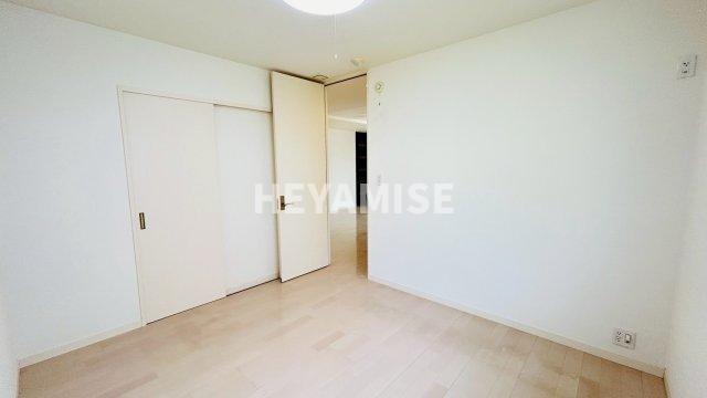 住吉の杜 泉一丁目戸建の洋室