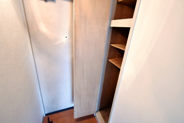 リッチライフ甲子園Ⅰの収納|シューズBOX